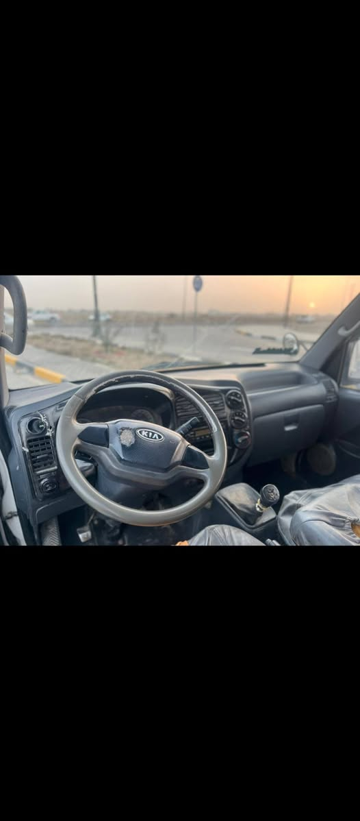 السلام عليكم للبيع كيه موديل 12 مسكر رقم بصره تحويل ثاني يوم مكفوله من الضربه وشاصي ورقم شاصي مكان السيارة بصره الاستفسار *********** السعر 83وبيها مجال قليل
