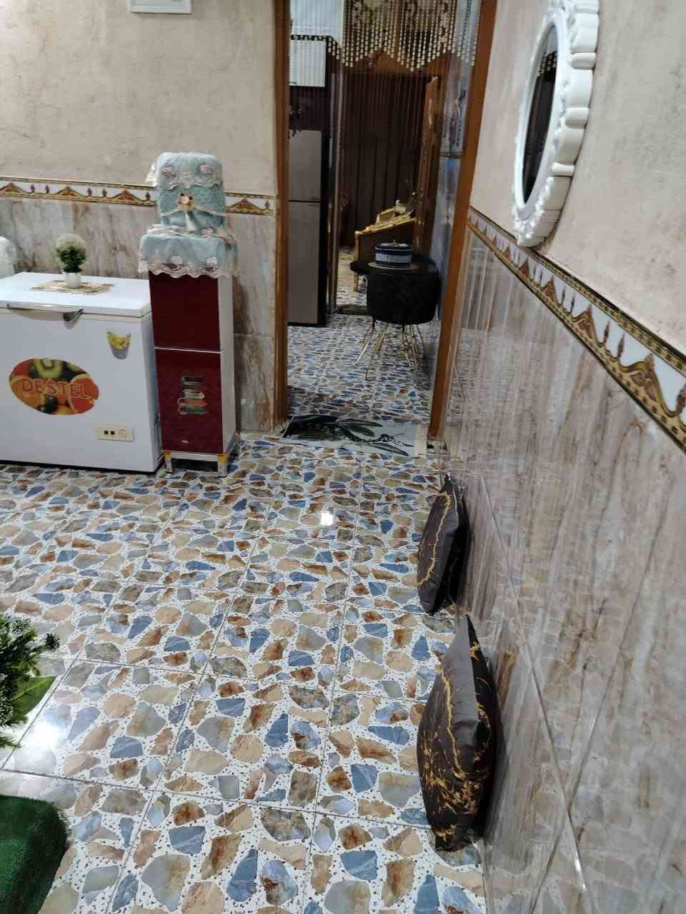دار للبيع في حي الصدرين السعر ٥٥وبيه مجال التفاصيل بلصور ***********
