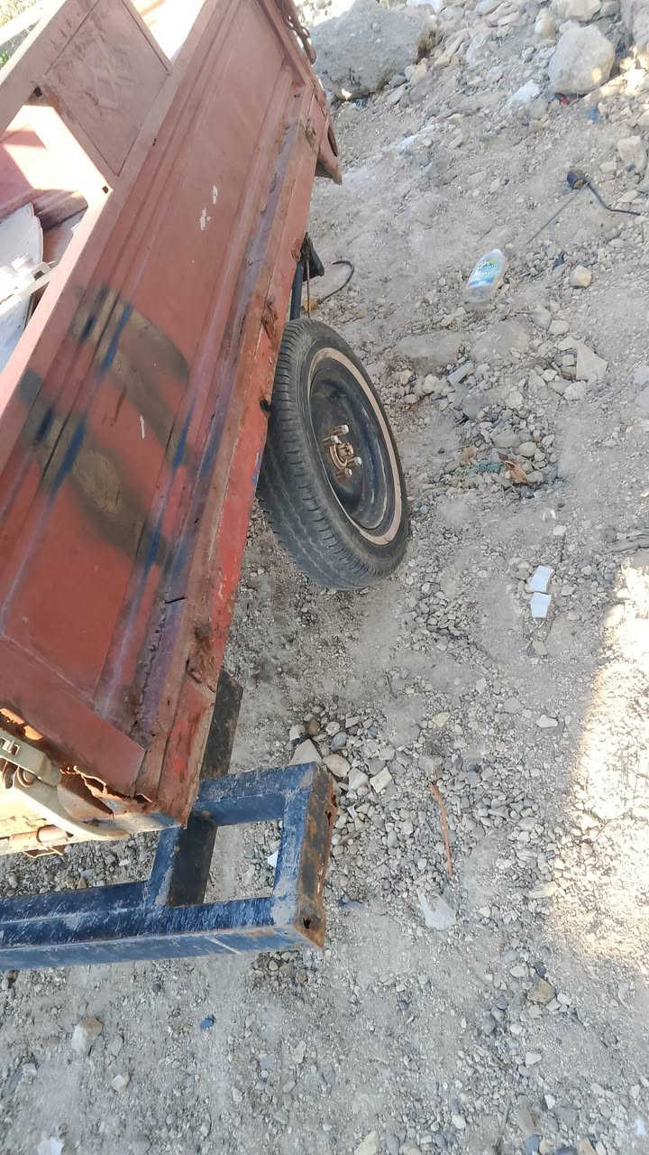 السلام عليكم ستوته للبيع موديل 2015 والمكينه 2023 كللك سعره 450 وبيه مجال المكان حله سياحي رقم الهاتف ***********
