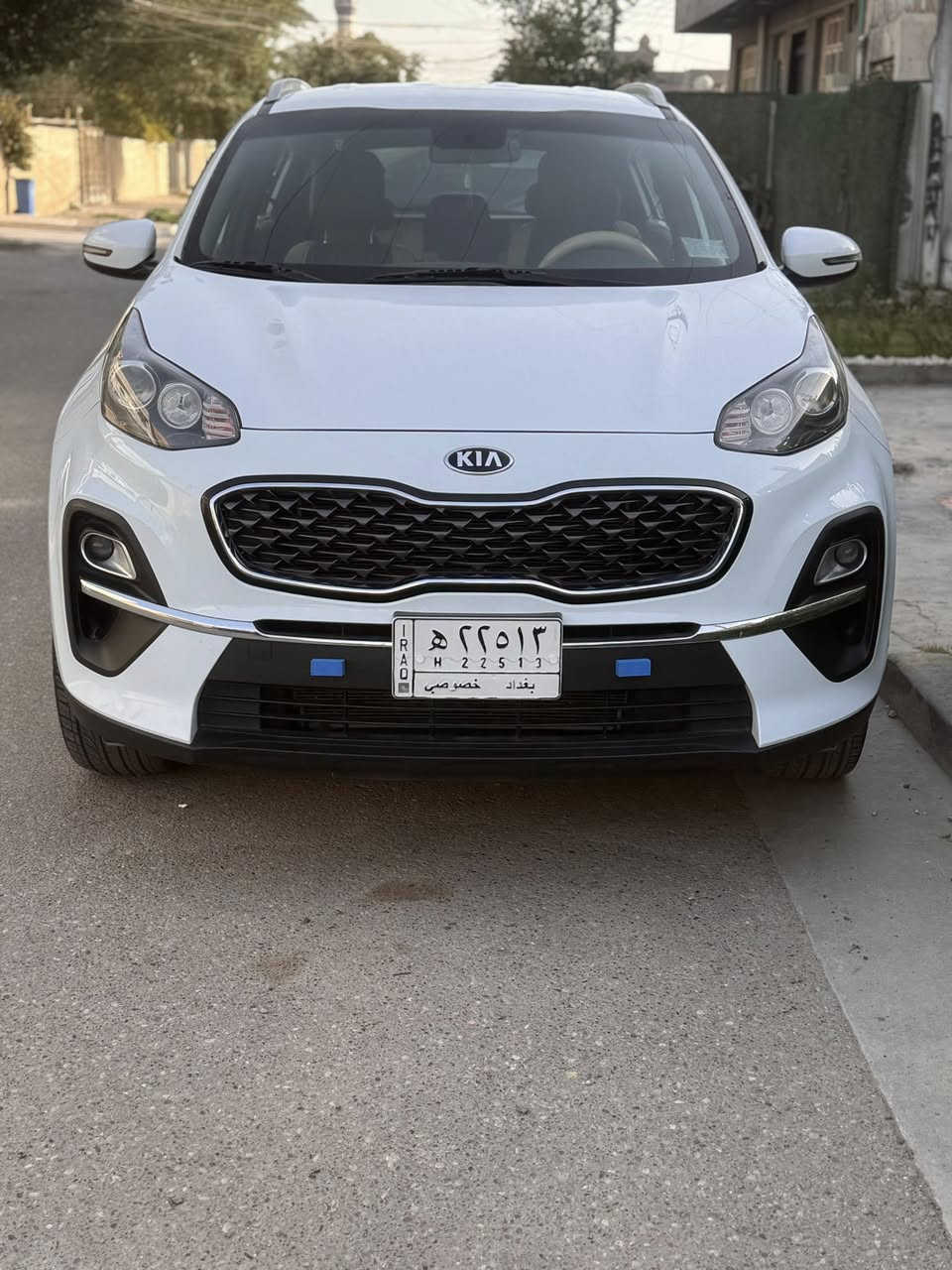 سلام وعليكم بسبب الوعود الكاذبة تم تنزيل السعر سبورتج موديل 21 مواصفات عادية اريل انفكيشن شاشه كامره حساس خلفي بيها سعرها 190عنوان بغداد حي العامل ***********
