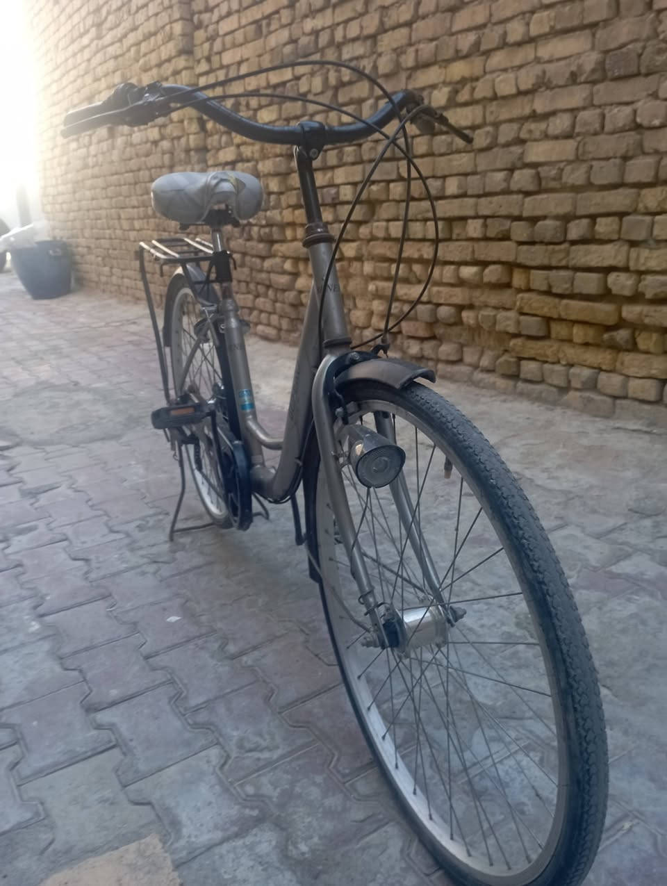 بايسكل للبيع ب85مال باله ياباني عل وصخ جان متروك ***********
