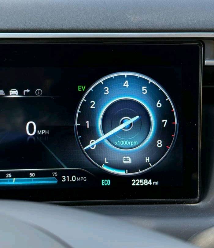 
ما هي سنة الصنع؟: 
 هونداي توسان  Limited 2024
هل السيارة قديمة أم جديدة؟: 
2024
كم عدد المالكين السابقين؟: 
1
ما هو سعر السيارة؟: 
31 مليوت
أين تقع السيارة حالياً؟: 
بغداد المنصور