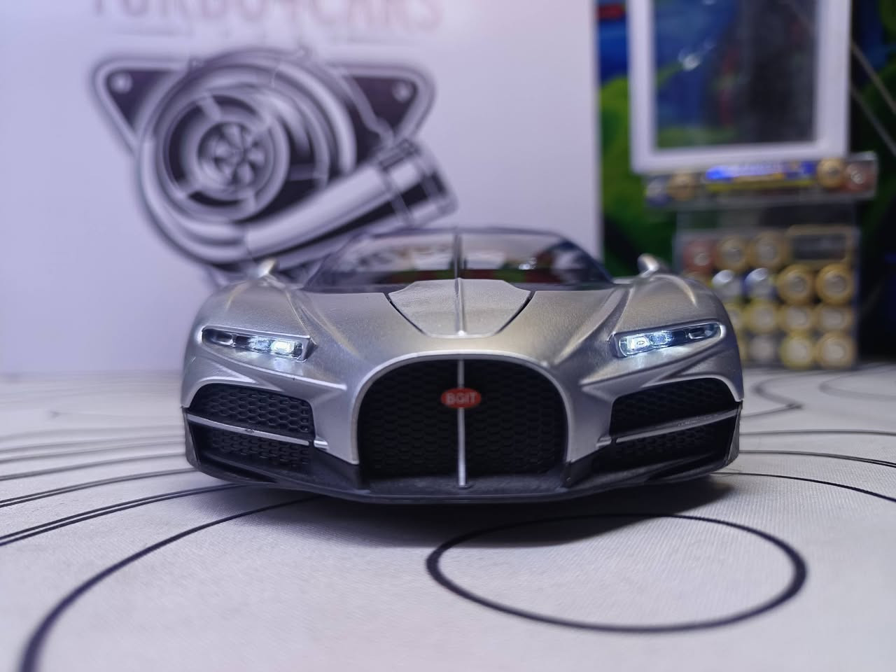 مواصفات :
قياس :1/24
تقريباً 22 سم
دبلات
تايرات سحب
تفتح جميع أبواب
تايرات امامية تتحرك يمين ويسار 
اصوات شغالة
إضاءة شغالة
تفاصيل دقيقة وواضحة
السعر : 20 الف 
تفاصيل دقيقة وواضحة
يوجد توصيل لكل محافظات العراق 🇮🇶
صلوا على النبي ❤️
.
.
.
.
.
.
#مجسمات_حديد #مجسمات_سيارات #الرمادي 
turbo4cars
 

سبحان الله والحمد لله ولا إله إلا الله والله أكبر  ولا حول ولا قوة إلا بالله


**إذا كنت صاحب هذا الإعلان وتريد حذفه لأي سبب، رجاءا أرسل رسالة إلى الدعم الفني**