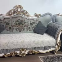 تخم ملكي • كنب