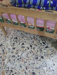 غرفه نوم للبيع كامله بس قاعده جربايه مابيهه وجربايه طفل 4000 عنوان بغد...