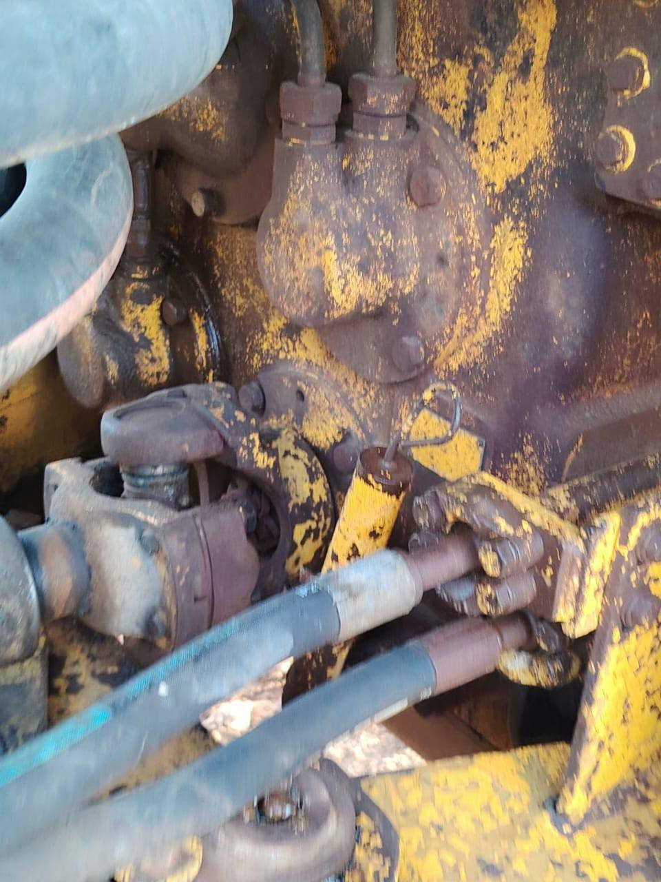 سلام عليكم مكينه البيع مديل 81 رقم قادسيه ألماني تحويل ثاني يوم مكينه جاهزه وضع شركه براغي  ماعايزه بريك   حددايه مكان نجف ***********
