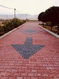 كادر عمل • مقرنص • خدمات