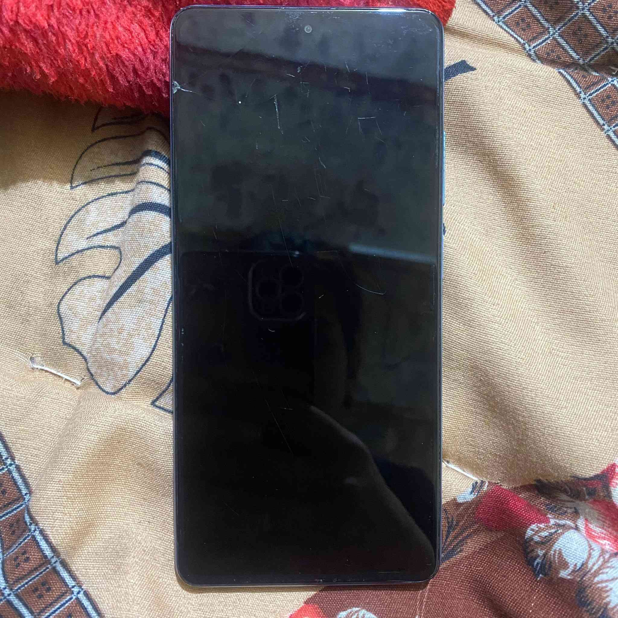 ريدمي نوت Redmi Note 12 Pro+ 5G للبيع ذاكرة 256 الدخلية 12 بس ضربة خفيفه بلشاشة ممأثرة ابد كامراته اجنن والضهر مفطور مثل مموضح بلصورة وممأثر ابد شحن سريع  بطارية 5000 للبيع سعر225 قفل سكن بصرة جمعيات


**إذا كنت صاحب هذا الإعلان وتريد حذفه لأي سبب، رجاءا أرسل رسالة إلى الدعم الفني**