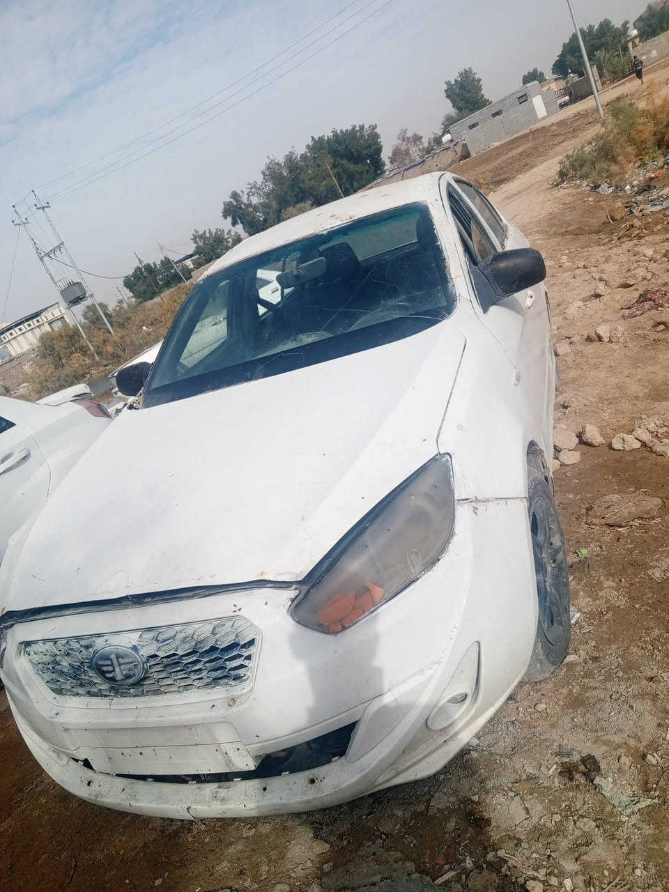 السلام عليكم فاو اولي موديل 15 محوره مكينه وكير بيكاتشو مكفولات رقم واسط سعرها 12 وبيها مجال ومكاني البصره ابو الخصيب رقمي ‏‪0781 692 6268
