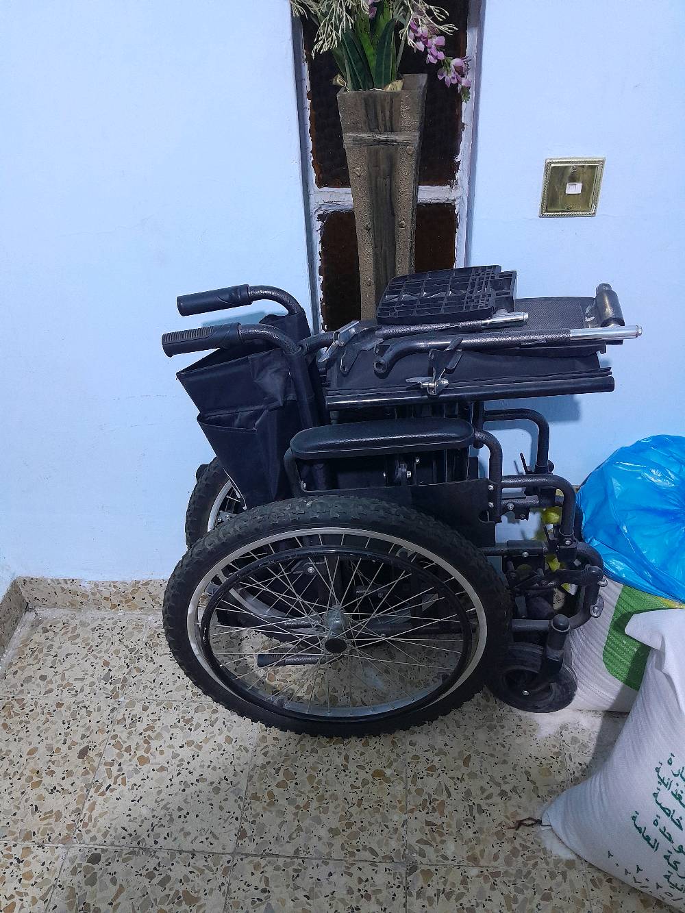 *********** بصر غير مستعملات