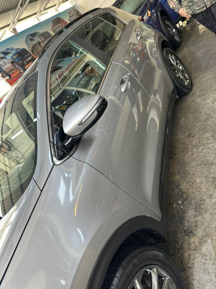 سبورتج 22 امريكي نايت فول
حادثهة جاملغ وبنيد البنيد مصلح والجاملغ مبدل بدون ايرباك وصور الحادث بالمنشور
فول مواصفات 
بصمة وتشغيل عن بعد
مري شفط وترحيب وبيهن هيترات
نقطة عمياء
المرايا الوسطية تعتيم
بانوراما
سايد بريك بصمة
فور ويل
اوتو هولد
مساعد نزول منحدرات
وضعيات قيادة ECO-SPORT-ECONOMY
تحكم ستيرن جهتين
شفتات ستيرن
ستيرن D 
رادار
تحديد مسار
كامرة دوارة
شاشة جبيرة
ابل كار بلي
اندوريد اوتو
كشن السايق كهرباء
الكشنات الامامية تدفئة
تبريد قطعتين
تبريد مناخي جهتين
ماشية 105 
السعر 177 وبيهة مجال

السيارة بأسمي سنوية وهزة وارقام جديدات مصفرة غرامات
مكاني زعفرانية ***********
