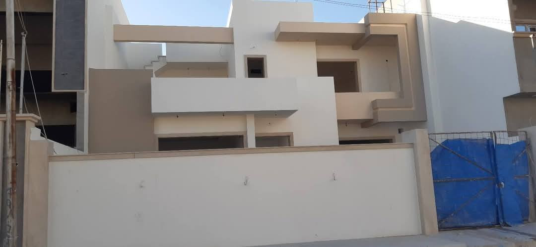 السلام عليكم
علي الصباغ كادر مستعد لعمل كافة الصباغ الداخلية والخارجية والابواب والشبابيك بعمل متقن ومميز والحفاظ على نضافة البيت وتنظيف البيت بعد اكمال العمل 
للتواصل الاتصال *********** يوجد واتساب
