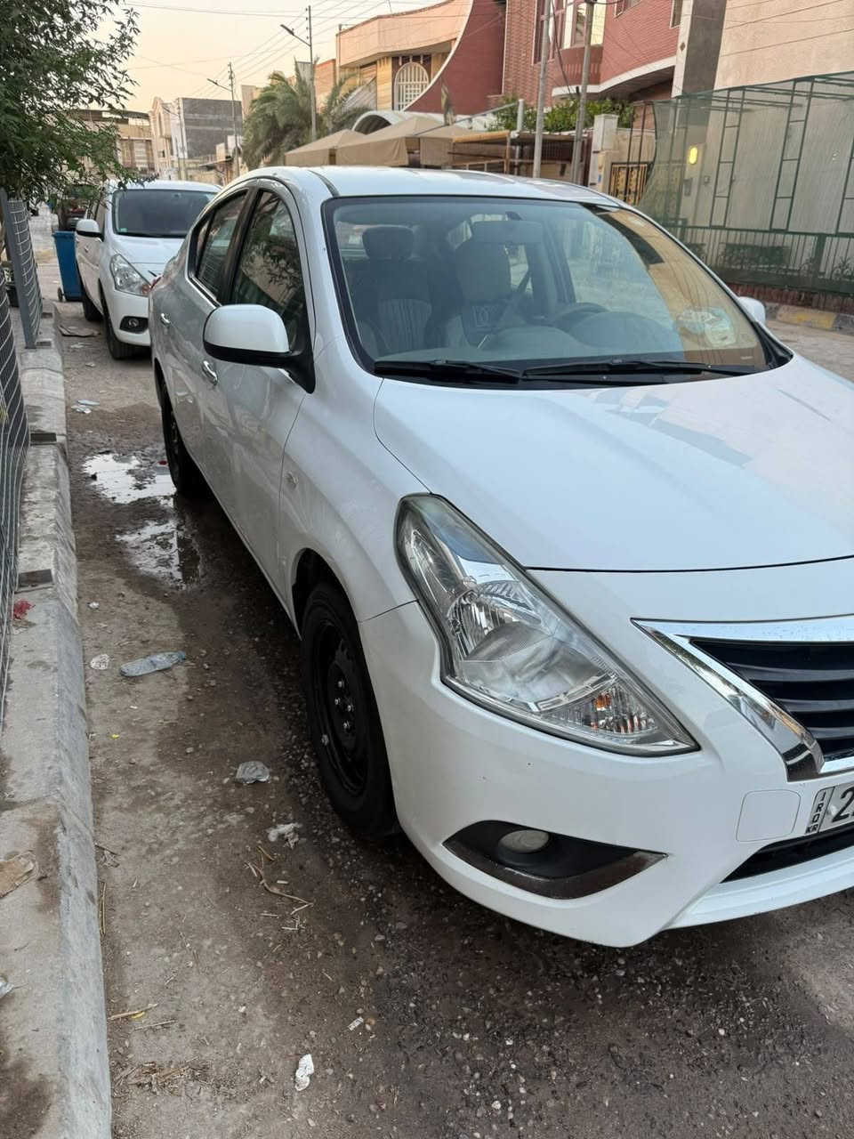🚘 للبيع نيسان سني هندي  موديل 2024
✅ ماشية: 61 ألف كم .
✅ السيارة بأسم أبواب الرحمه وعندي وكالة باسمي.
✅ استخدام شخصي ونظيفة جداً.
✅ حادث خفيف باب العبري راجع على البارد والدوسة شوي حار أربعة اصابع
✅ دواخل مدوشمة .
✅ الأرضية جلد.
✅ السيارة نضيفة جدا  العنوان البصرة.

التواصل على الخاص أو الاتصال،
***********
