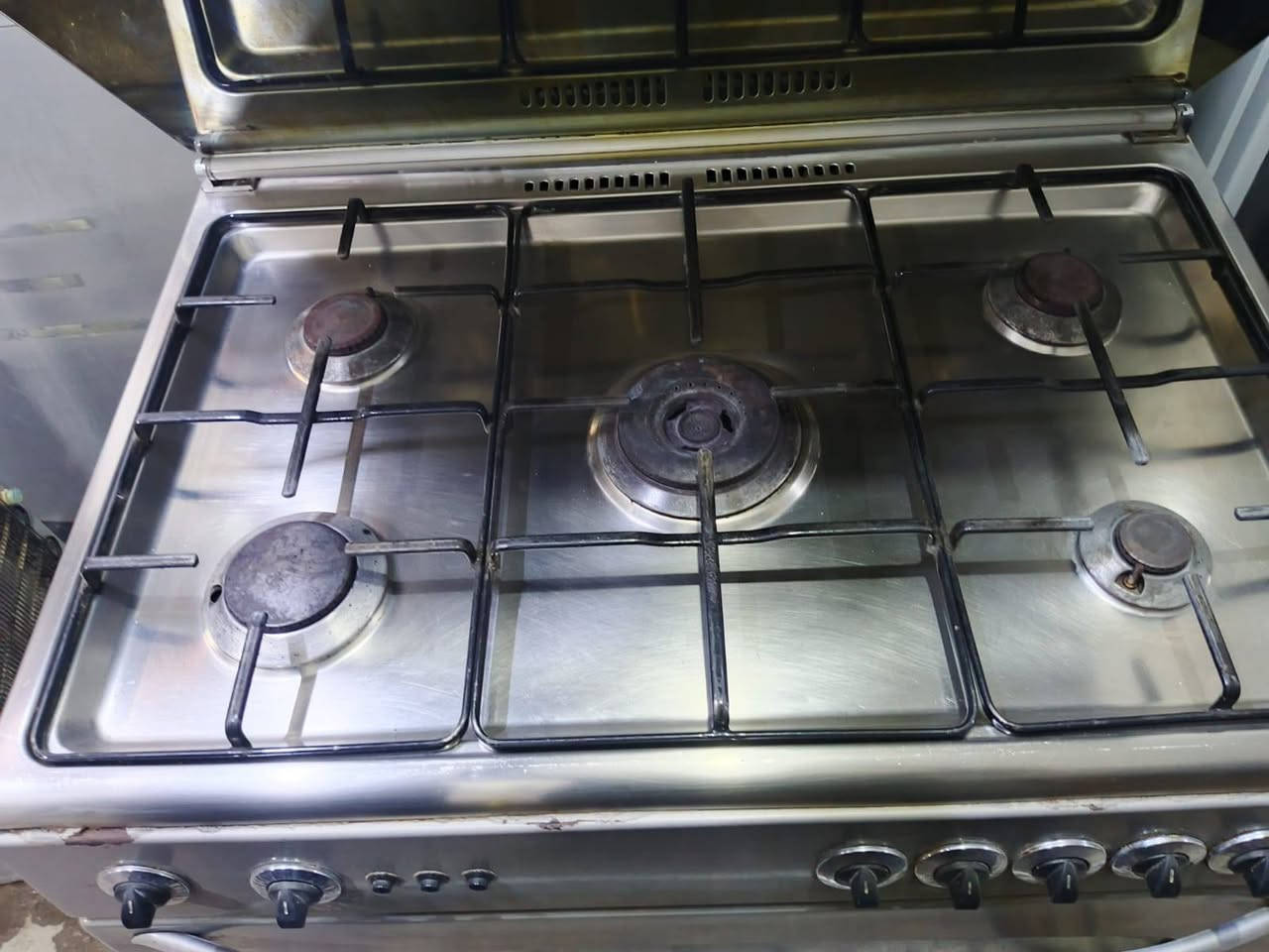 متاح غراض للبيع شرط شغل مستعجل عليهن مكاني كربلة حي المام علي تصل
***********
