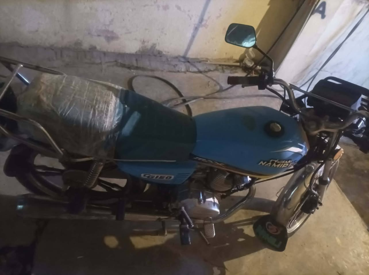 سلام عليكم هاي ماطور للبيع شراي يتصل كلها شغال***********
سعر500
