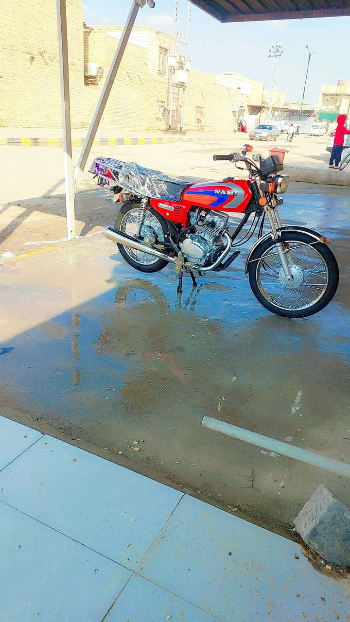 دراجة نامة صار سبوع من طالعة من الوكيل  (٩٠٠ الف ) وبية مجال قليل
المكان ميسان ابرمانة ***********
