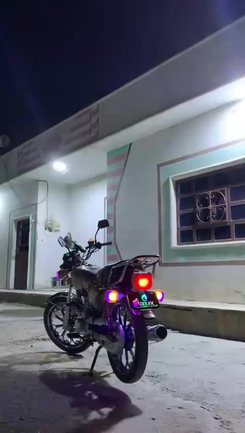 اسلام عليكم للبيع سولنك موديل 2025 دراجه كامله ميعوزها برغي محرك مكفول مكلف بل نشر اتصل عله صاحب إدراجه ***********
