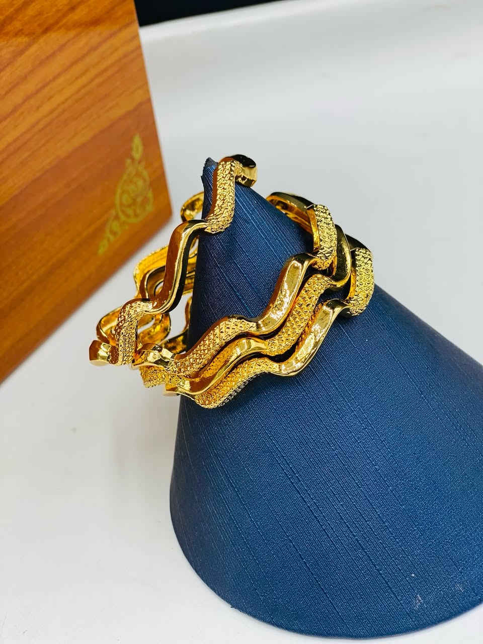 بتوت أطفال – ذهب برازيلي  👶 قياس 50 و 55
دلعي أميرتك الصغيرة بأجمل بتوت أطفال ذهب برازيلي
لمعة حلوة ✨ طلاء ثابت 💛 تصميم ناعم يجنن
مناسب للعيد والهدايا والمناسبات 🎁
📩 للاستفسار مراسلة الصفحة
📍 تكريت – مجمع العقيق التجاري مقابل منتزه زيونة
🚚 توصيل إلى كافة محافظات العراق
#ذهب_برازيلي #اكسسوارات_اطفال #هدايا #ترند #girly


**إذا كنت صاحب هذا الإعلان وتريد حذفه لأي سبب، رجاءا أرسل رسالة إلى الدعم الفني**