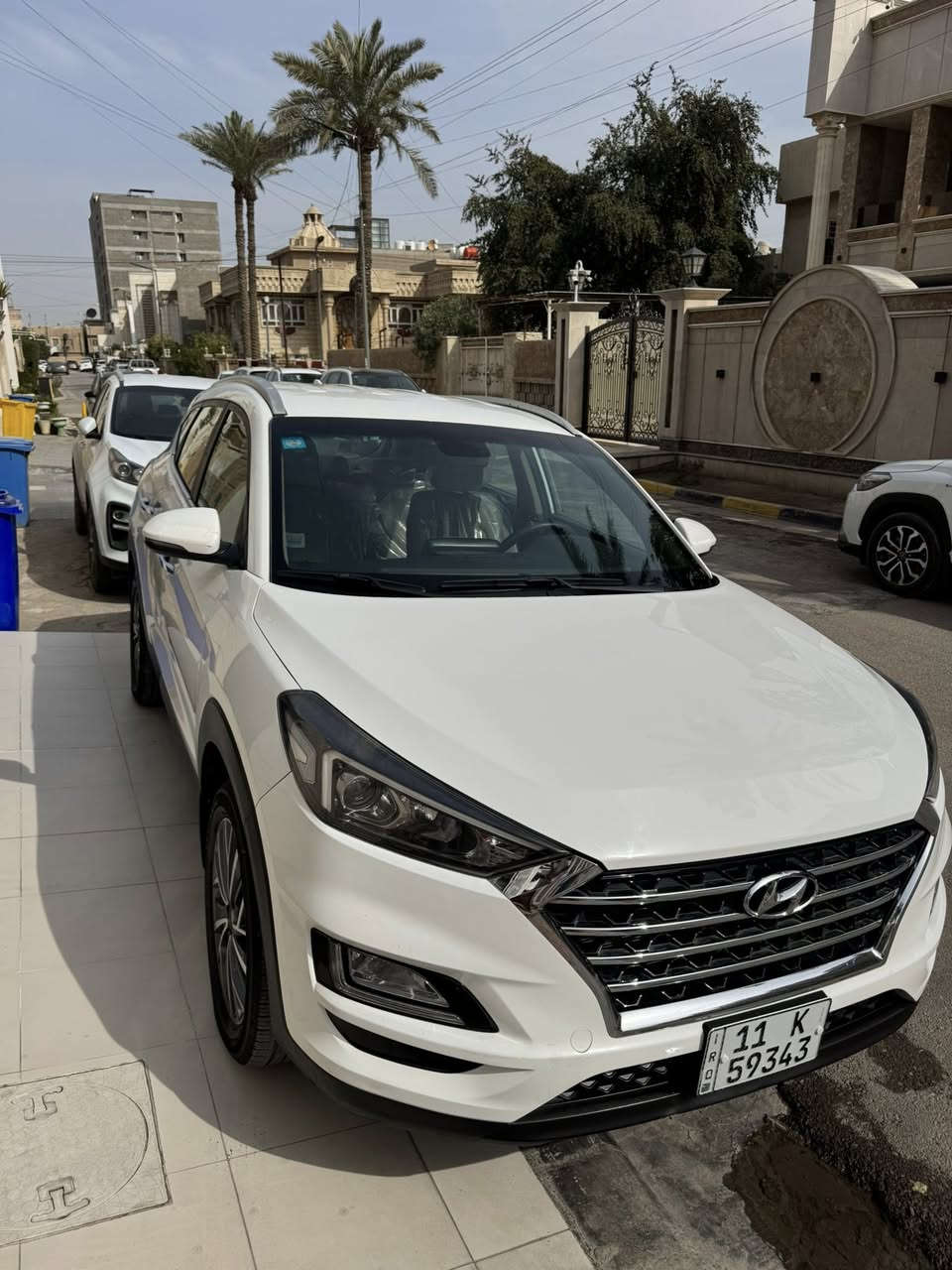 توسان2020  ‏بغداد
بصمه ابواب 
‏ماشية80
‏ ملاحظةمكفوله بدون صبغ
بصمه تشغيل عدد٢
اناره ابواب ترحيب
انظمه قياده
تحكمات ستيرن
ارضيه جلد
شاشه كاربلي اصل
شحن وايرلس
حساس امامي خلفي
لد نهاري
ثلاجه بالجكمجه
بصمه 2 عدد
كشن كهرباء
حساس امامي + خلفي
شحن موبايل واير ليس 
درايف مود 3عدد- ECO- NORMAL -SPORT
تحكم استيرن جيهتين 
كروز سرعه 
مرايات شفط إشاره بل مرايات 
يدادت نيكل
تبريد قطعتين
خمس ويل كروم 
بك لايت ليد LED 
هندبريك بل رجل 
سيرفس للزيوت من شركه موتال للزيوت 
‏ مكان بغداد زيونة
السعر180
 قمي***********
