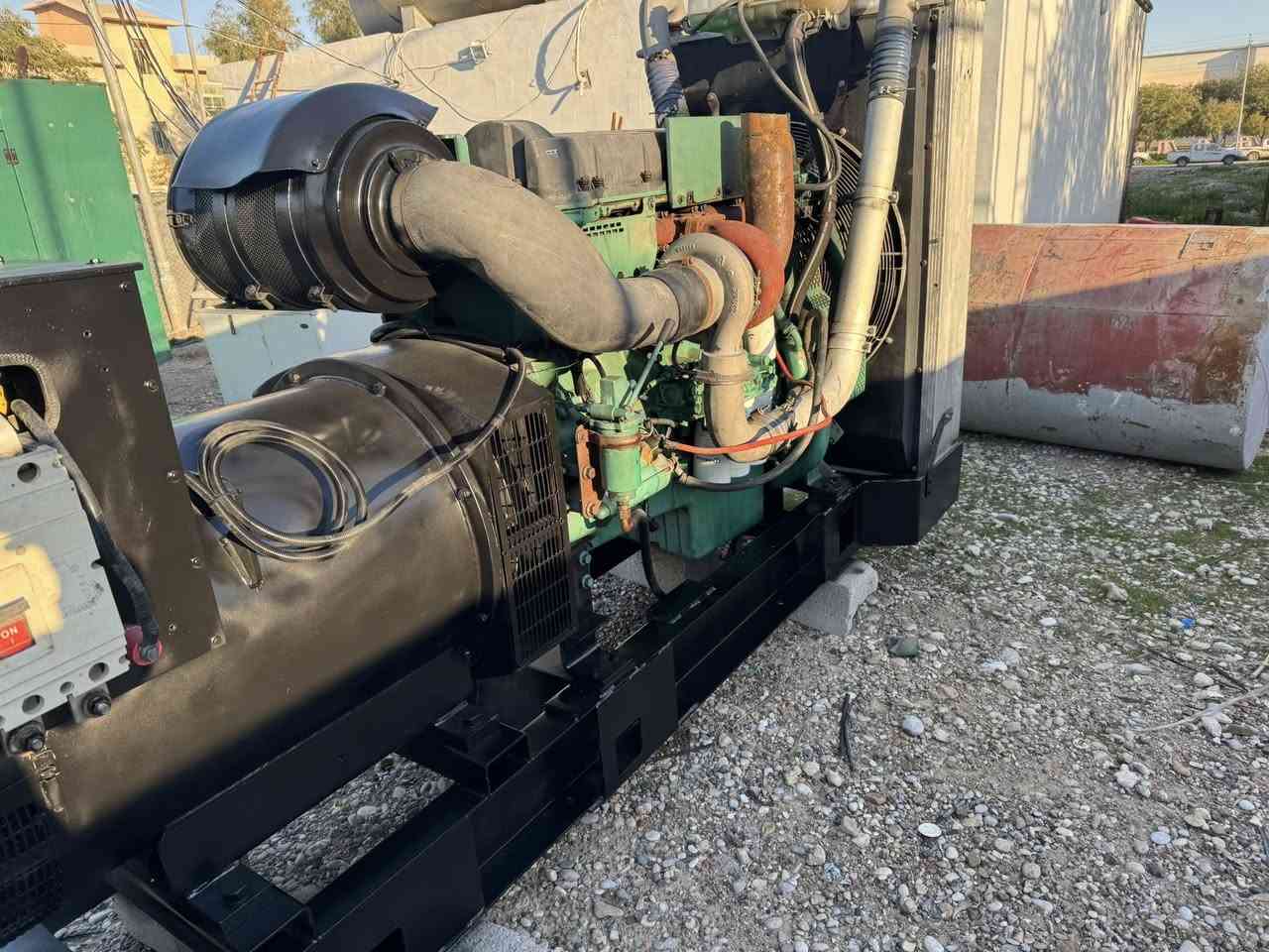 موليدةفالفو1642
مامشتغل بل عيراق
سعر200ورقة
***********
