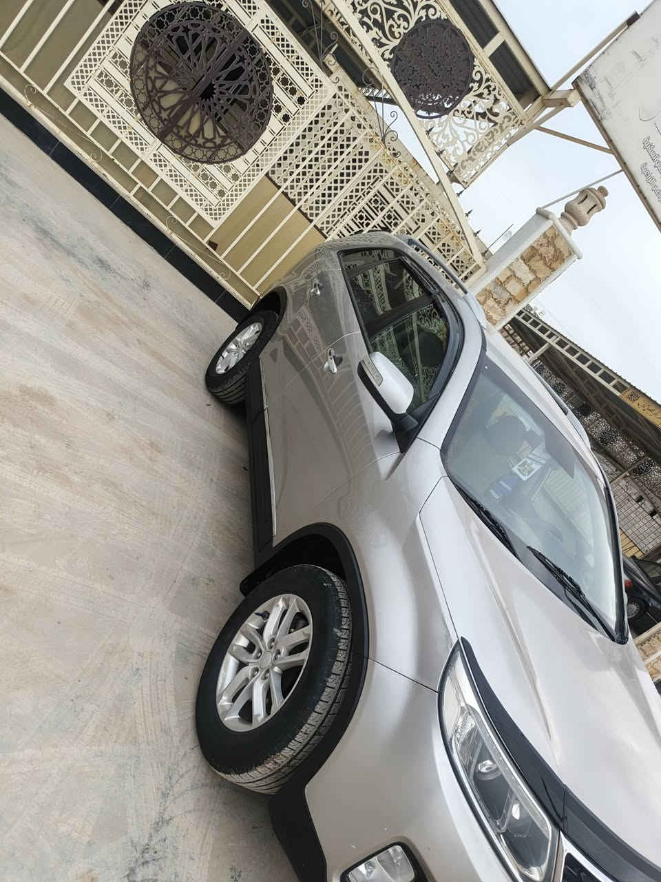 السلام عليكم كيا سورنتو موديل 15 سياره جاهزه مو فول نص فول سياره حلوه نصبتها حلوه  سياره خمسه راكب حداديتها حلوه سعر السياره 130 وبيها مجال رقم الهاتف *********** عنوان ديالى خان بني سعد
