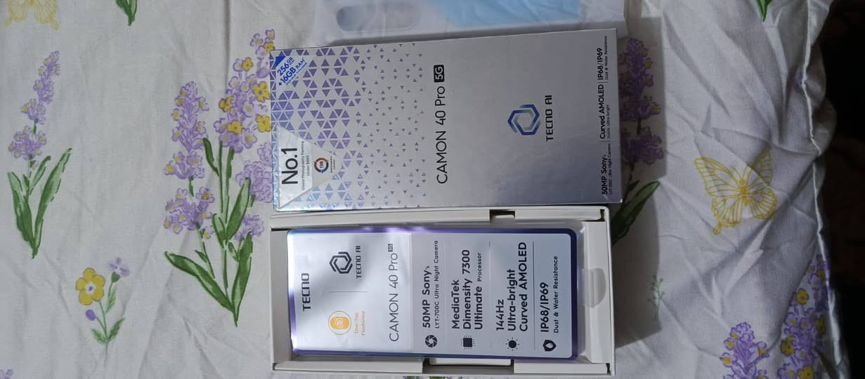 السلام عليكم جهاز تكنو كامون 40 برو 5G الغني عن التعريف لون مميز جهاز جديد حيل وغراضه كلهن جدد صارلي يومين من فتحته من الكارتون وريد ابيعه لان حتاجيت فلوس ويا 4 كفرات واحد يجي ويا و3 هديه مني لليشتري الجهاز الله شاهد شخط مامشخوط بعده جديد سعر خاص جماعة ال 250 لا تجيني وشكرا


**إذا كنت صاحب هذا الإعلان وتريد حذفه لأي سبب، رجاءا أرسل رسالة إلى الدعم الفني**