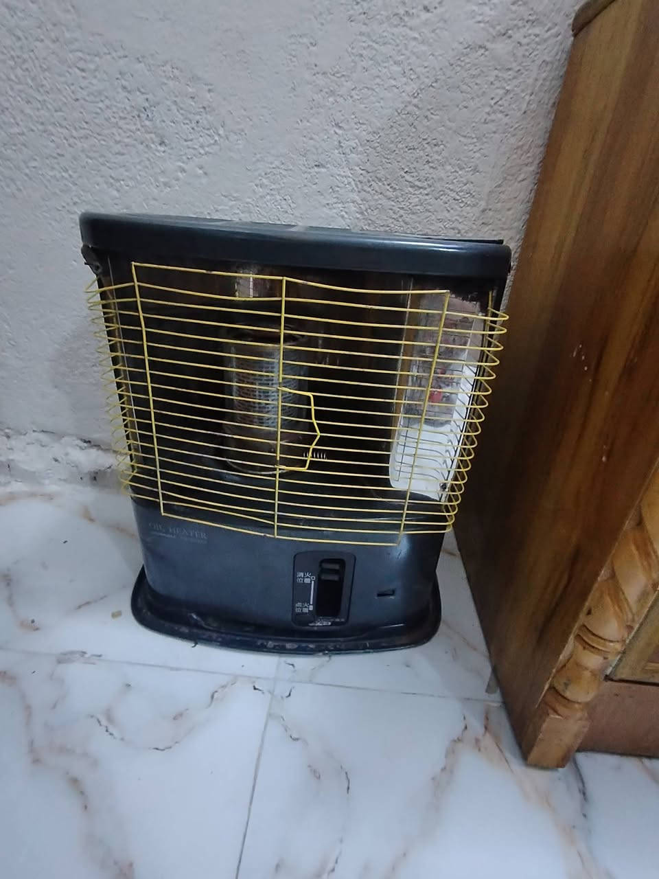 سلام عليكم صوبه نفطيه البيع 40 نضيفه الله شاهد بس ما بيه شبجه هاي شبجه اني عايفهه له هيج  هذا رقمي ***********
