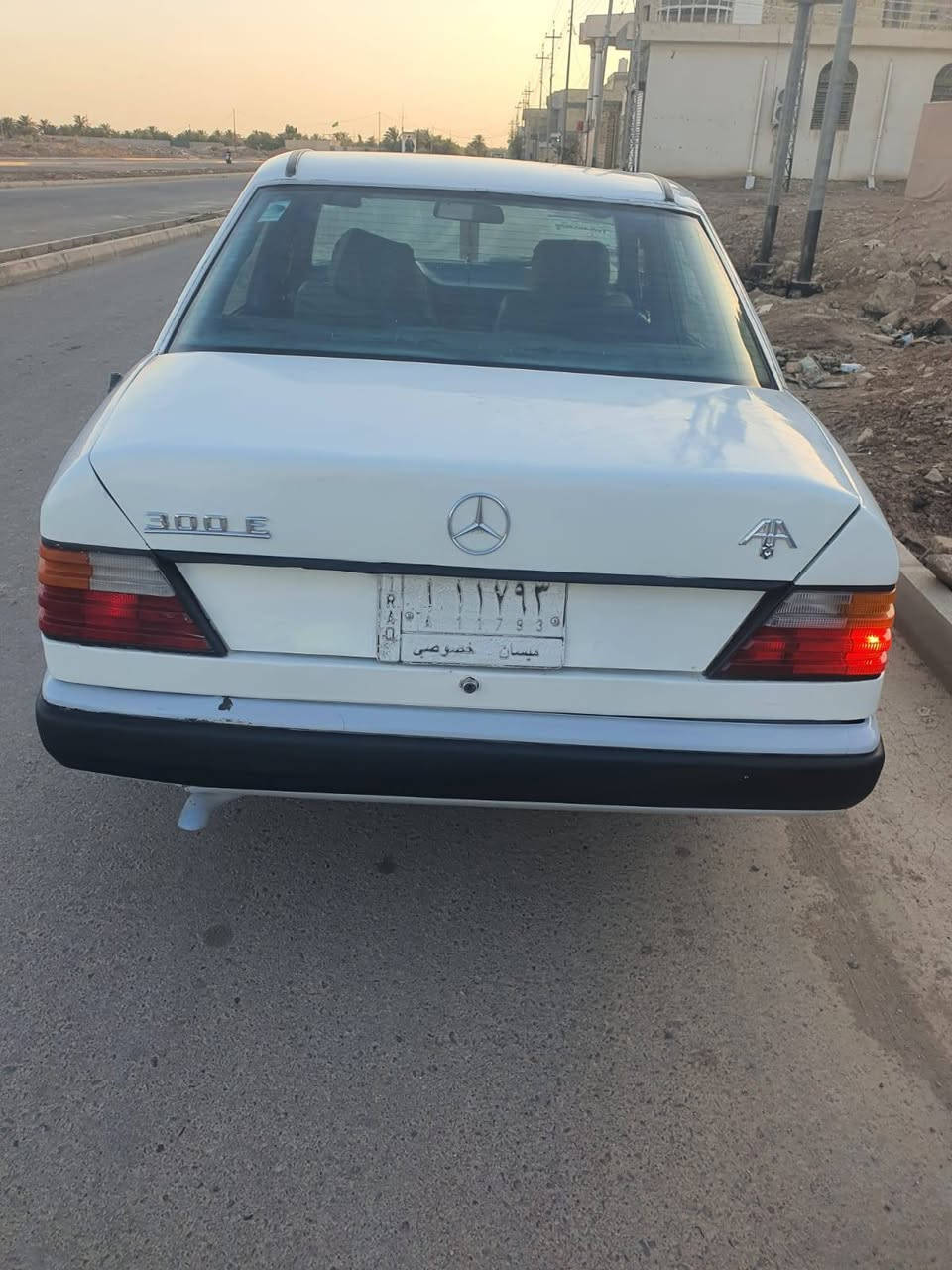 مارسدس دب موديل 1987.مكينه 2500ياباني وكير هسه شاده مال كصه امانه الله مكفولات ..حداديه جديده .سنويه مشروع وطني لغايه 2029 السعر 44 وبيه مجال العماره*********** واتساب
