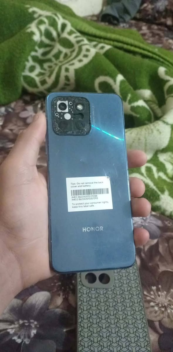 السلام عليكم وياكم جهاز هونر VNE-Lx2 شباب الموبايل حيل نظيف شباب حيل نضيف موبايل جدا  جدا انيق ببجي 20 فريم يشغل الموبايل كله سعره 60الف وبمجال 59 شباب اللي يريده يجيني خاص وهذا الرقم ***********1 وبي واتساب 📞📸 بس كاميره الاماميه شويه ما مشوشه
