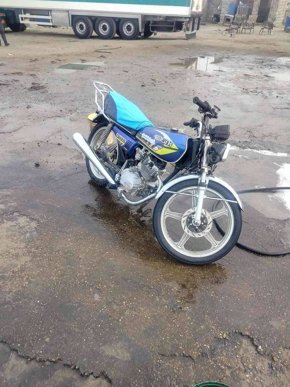 السلام عليكم موطور ايراني موديل 21 دراجه مفتوحه بس كول قراضه جديده     صلف هندر كوله   سعره 450 وبيه مجال للشراي  هاذه رقمي اتصل عليه ونتفاهم *********** مكاني الانبار قضاء الكرمه
