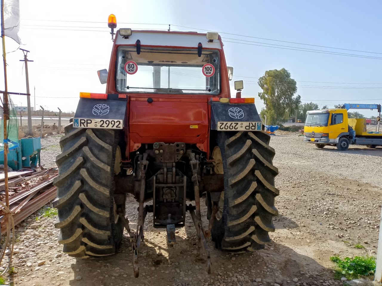 للبيع مكينه فيات حجم 160
فول مواصفات ناثرات و مرشات في العزيزية ***********//***********
