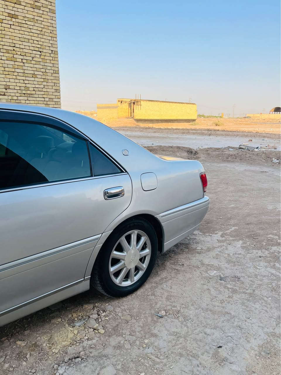 سلام عليكم ورحمة الله وبركاته

جنون لون سلفر  رقم ذي قار سنويه مجدده بسمي مواصفات السياره 

مكفوله من العيب الشرعي والأصوليات والكص ونقل الجثه والضربه والصبغ العام 

محرك وكير شرط فحص كرتون 

حداده امامي وخلفي جديده 

ويل نجمه كرستال+تخم تاير جديد 

كهربائيات شغاله من دعاميه لدعاميه 

داخل جديد +غرفة جنطه جديده 

سياره جاهزه وجديده معنى الكلمه 

العنوان ذي قار _شطره 

السعر 117 

الاستفسار الاتصال على الرقم التالي 

‭***********‬ الشطره, ذي قار
