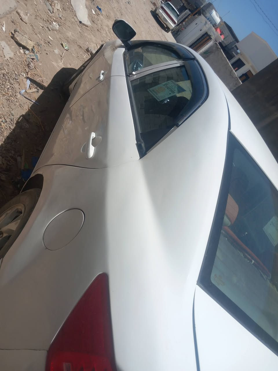 السلام عليكم 
كيا سيراتو موديل ٢٠١٠ محرك ١٦٠٠ رقم انبار بسمي هزة ورقم جديد محرك كير تبريد كفالة باقي التفاصيل مرفق بلصور تحويل ثاني يوم السعر ٨٠ ورقة بيها مجال العنوان بابل جبلة للإستفسار *********** يوجد واتساب

