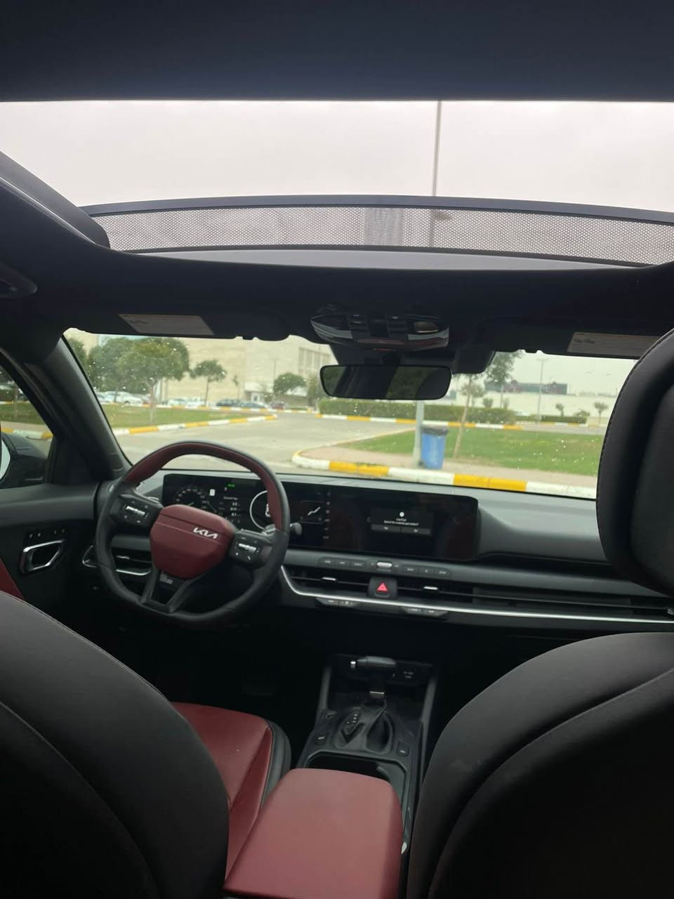 Kia k4 2025
جيتي لاين فول مواصفات
داخل احمر 
كشنات جلد تدفئه وتبريد+ستيرن
بنوراما 
رادارات خلفيه جانبيه توقف ذاتي 
كامره متحركه 
صندوق ذكي يفتح عندا الاقتراب 
مرايه جانبيه قلابه 
شاشه الاكترونا متصله 
لايت امامي خلفي لد مع 3عدسات 
بصمه ابواب دخول ذكي
ويل كروم حجم 19
شكو مواصفات بk4 موجوده بسياره  
محرك 2000دوش تنفس طبيعي 
السياره جاهزه بدون نواقص ع وضع الشركه 
ماشيه :2000 زيرو
حادث السياره جانبي جاملغ خلفي +نصف باب 
سعر السياره :185وبيه مجال للشراي 
واتساب *********** أربيل, العراق
