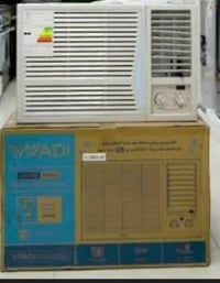 مكيف ٢ طن • تبريد وتدفئة • مستخدم شهرين