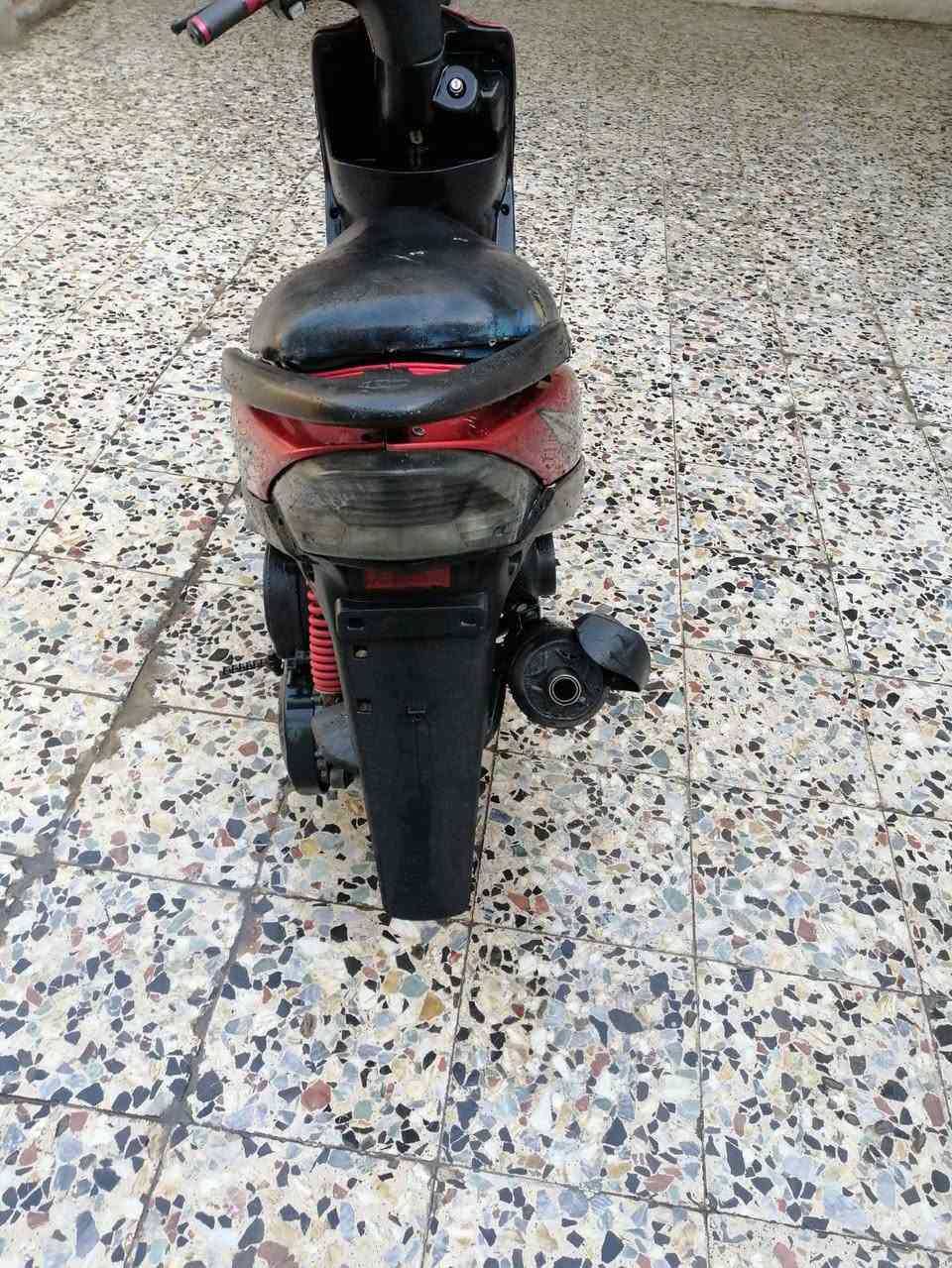 سلام عليكم دراجه ماكس عدله البيع بوشه 49بلاد  ستوني مجفته دراجه حلوه سعره 475وبيه مجال مكاني البصره  رقمي ***********
