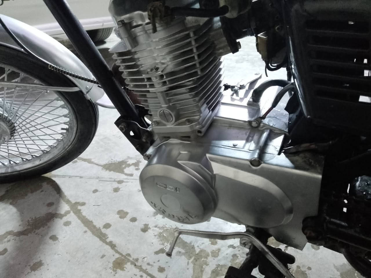 سلام عليكم موطور للبيع ارشه موطورخيرمن الله رقم***********
