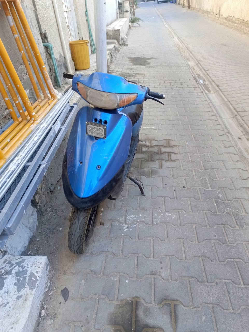 دراجه للبيع شرط السعر 200 قفل
***********
