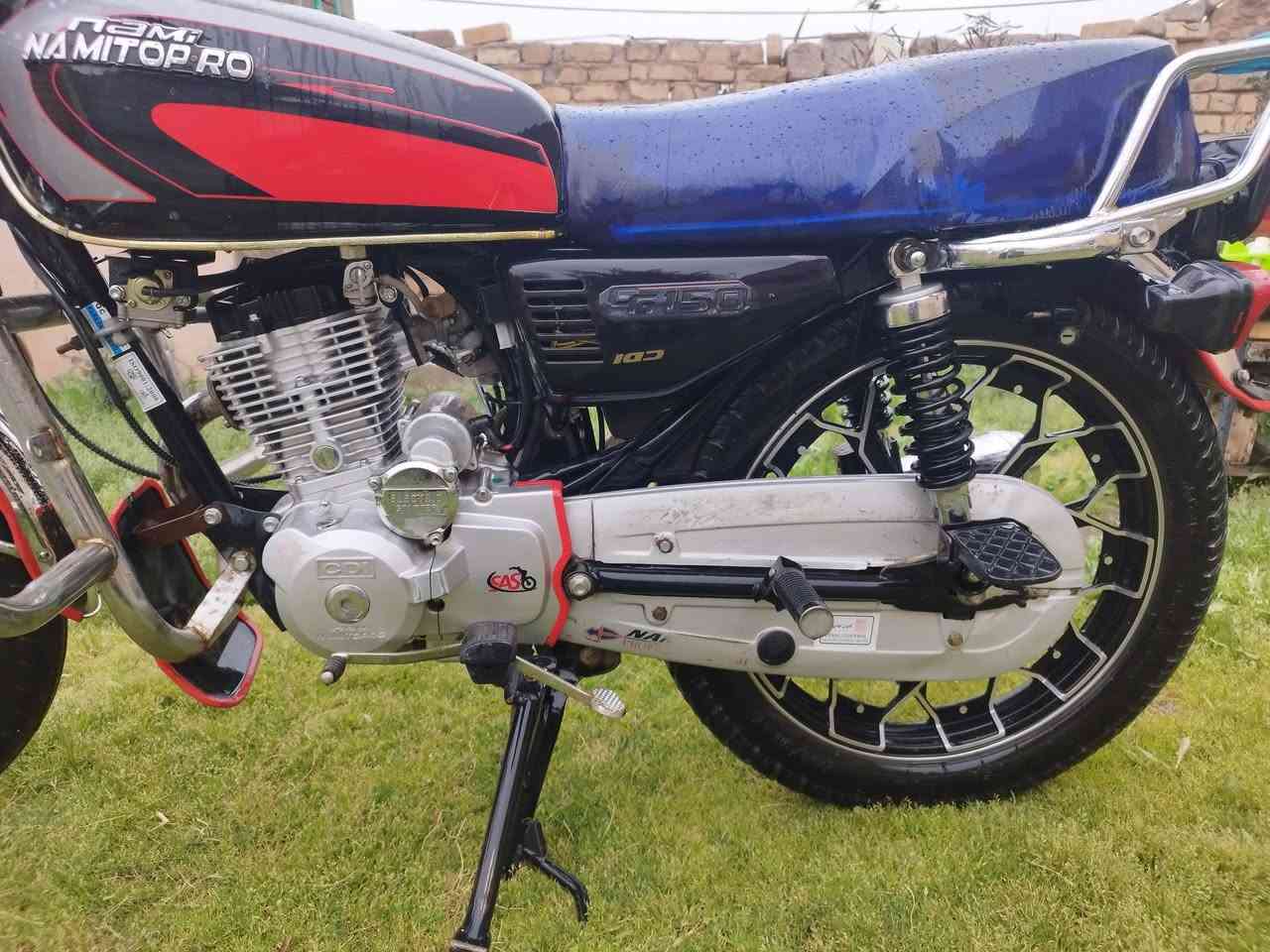 سلام عليكم  دراجة  نامة برو   موديل 23  السعر   550  وبيهة مجال  مكاني شهربان الهارونية  ***********
