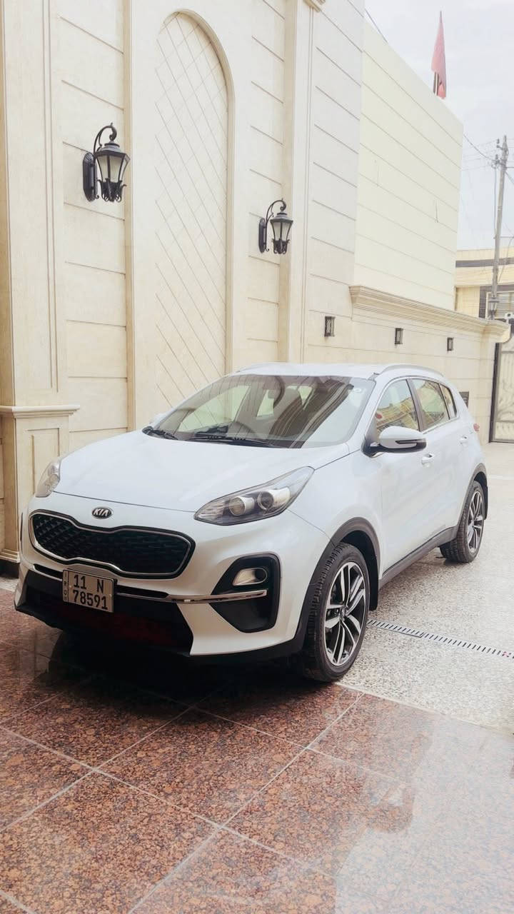 السلام عليكم 
اسبورتج  موديل 2021خليجي كفالة عامه 
سونار موضح بالصور 
ماشيه 70
مكاني الامين قرب القناة 
الاستفسار ***********
السعر 210$
