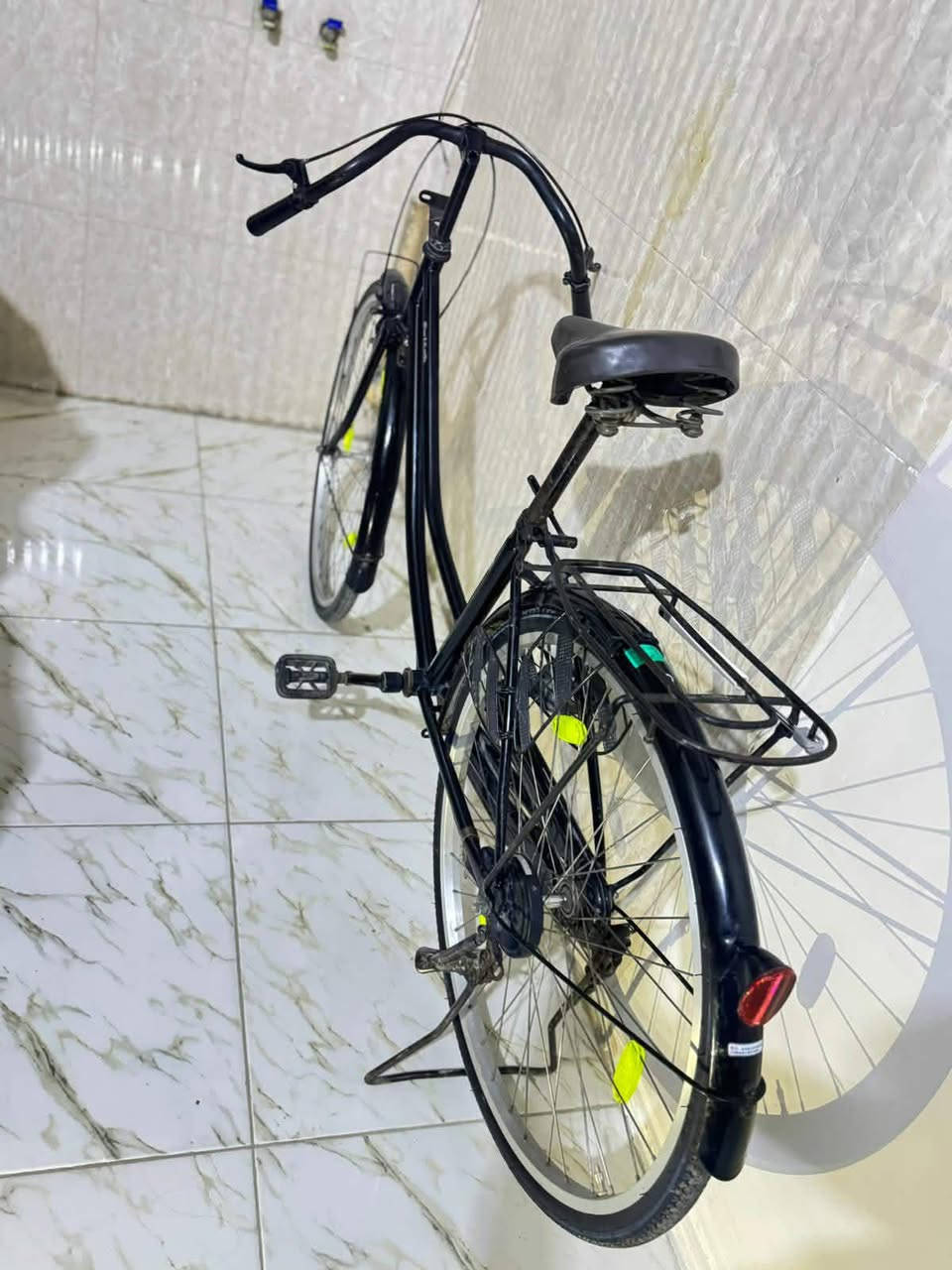 السلام عليكم باسكل للبيع عنوان بغداد الشعب موديل2016السعر 110وبي مجال حك الجيه الرقم***********
