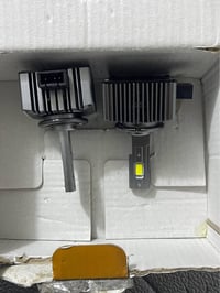 فرش سيارة • بوق هوائي • لمبة D1S