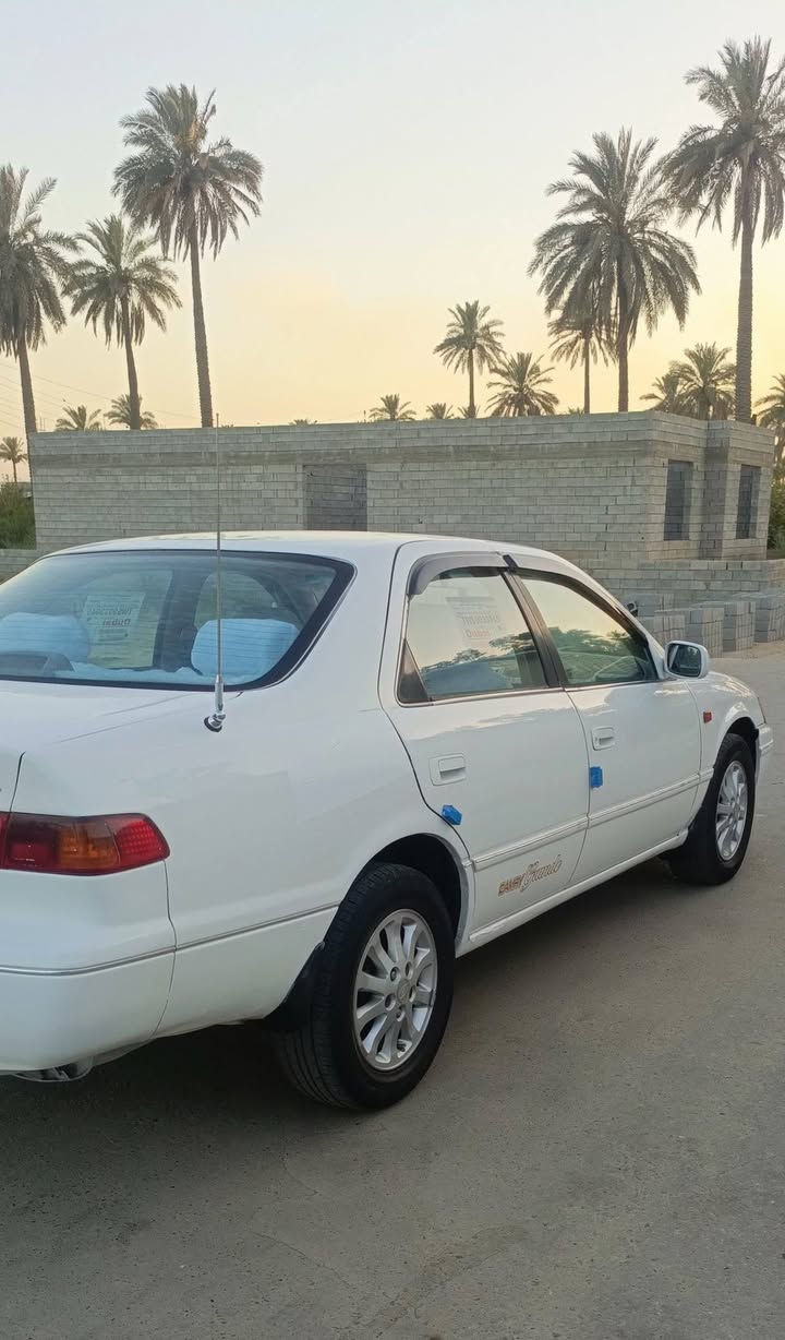 سلام عليكم 
للبيع كامري موديل 2001محرك اربعه سلندر  مكفول
مصبوغه  عام جماليه بدون ضربه 
رقم بغداد دولي باسمنه شرط التحويل 
تخم تاير جديد كير مكفول 
السعر 68وبيه مجال 
مكان صلاح الدين بلد ضلوعيه 
اللاستفسار أكثر اتصل 
‏‪***********‬‏
