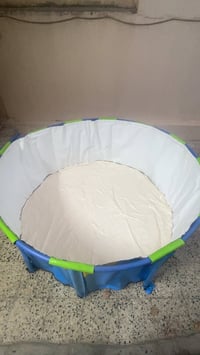 مسبح • ٢م عرض • ٨٠سم ارتفاع