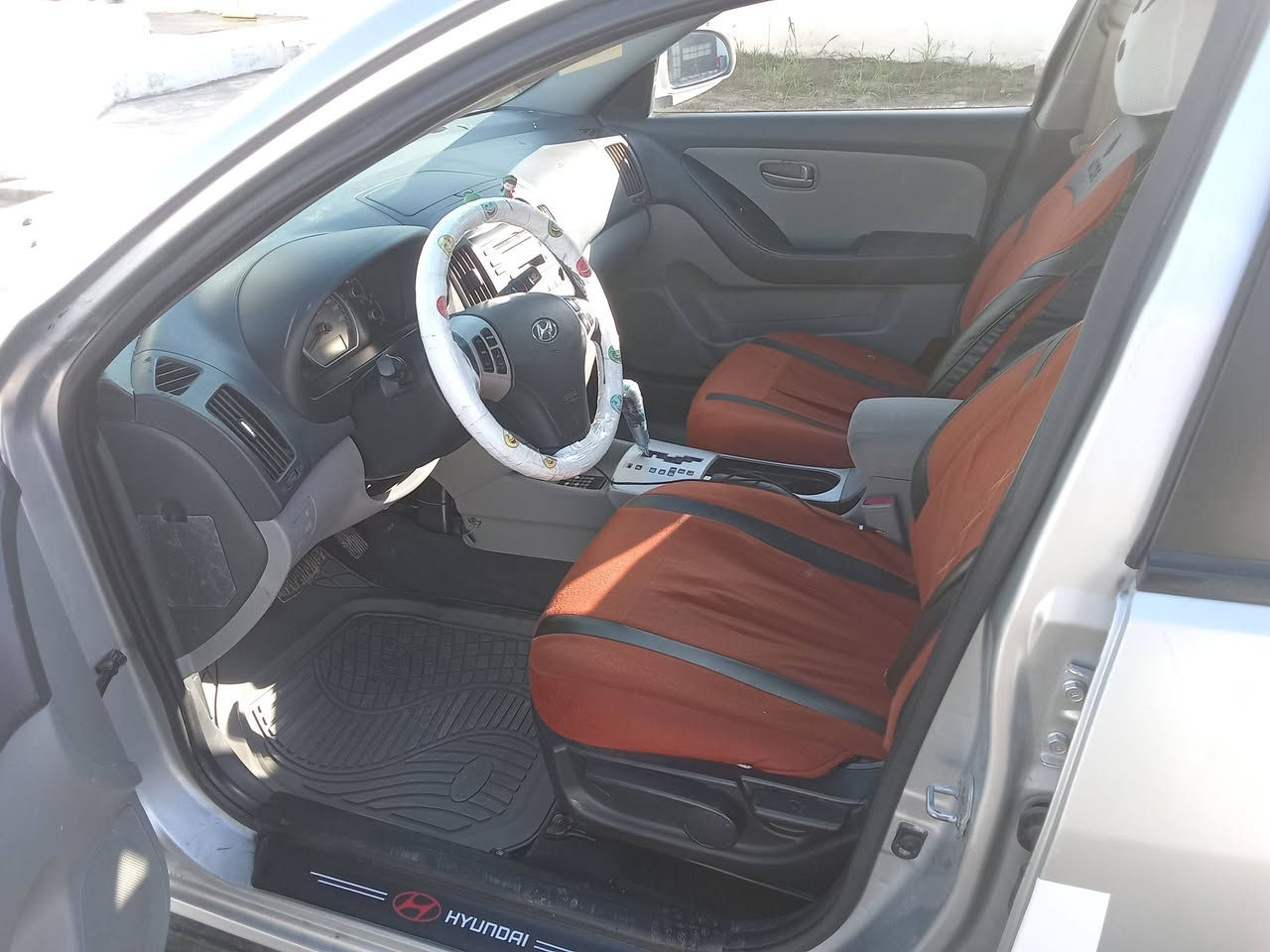 أفانتي 2008 — 
مكصوص، لون سلفر 
كصّة جديدة والسيارة حيل نظيفة
محرك 1.6 دكشن عالي بلادي
الكير والمحرك شرط
الصدر جديد
تبريد ثلج ❄️
السعر/39 وبيه مجال بسيط 

هاتف /*********** خاص ماجاوب تصل وتدلل
