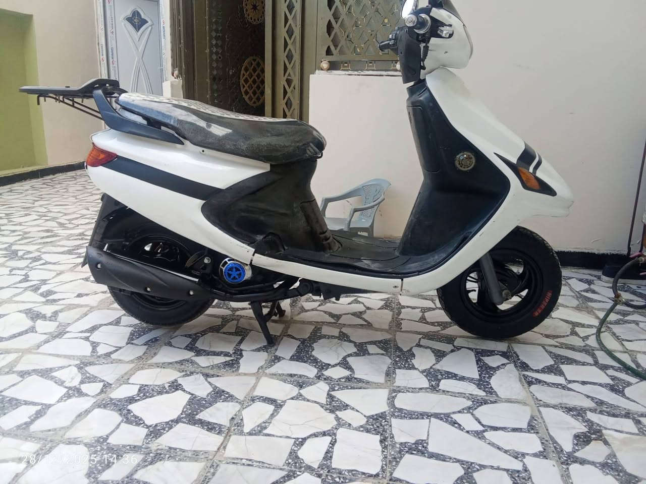 السلام عليكم شباب دراجه فراشه للبيع دراجه جديده كلش السعر
***********
