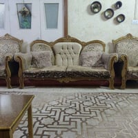 تخم ملكي • ١٠ مقعد • البلديات