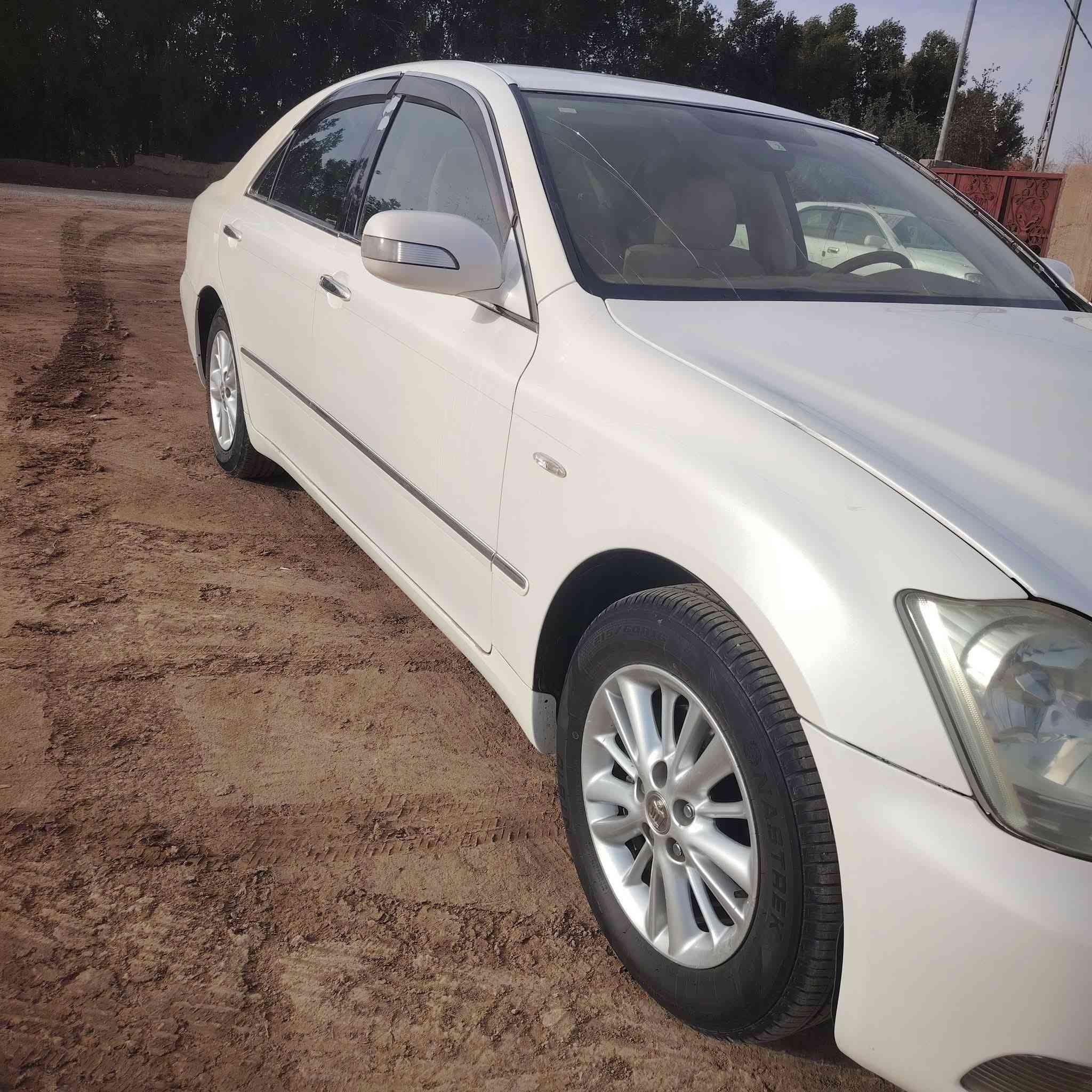 لبيع شاهينه 2007 كصه جنطه والباقي كفاله سياره دخول جديد سياره كارتون مكينه كير حداديه كارتون تبريد ثلج جاهزه السياره من كلشي سياره كارتون جديده كلش  السعر 36بيه مجال المكان ذي قار سيد دخيل
***********
