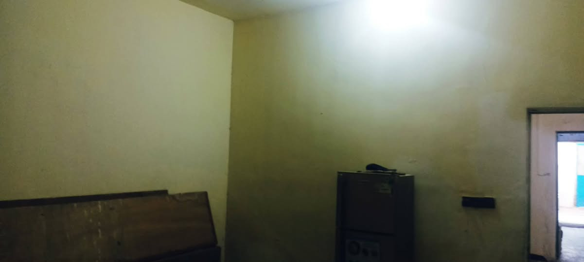 بيت البيع مساحة 100متر بي  غرفة صالة وستقبال تواليت خارجي بيت صب مسلح بيت بي ورقة طابو زراعي سند ٢٥ سعر 26ا شارع عريض مكان سبع قصو شارع ابو علي  يم حسبنية هاشم رقم *********** بغداد, العراق
