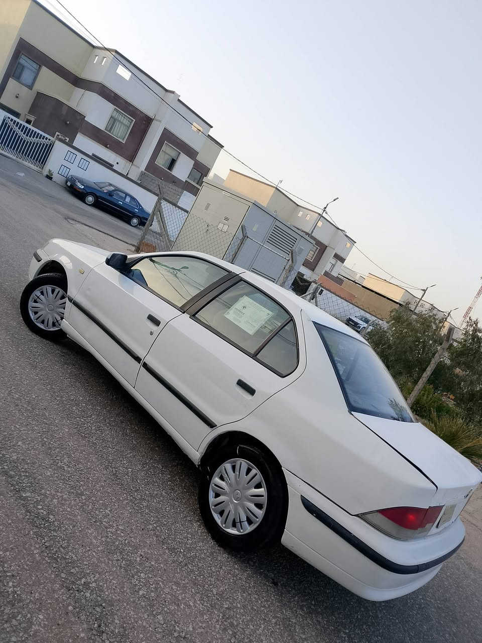 السلام عليكم ورحمه الله للبيع كفاله عامه بيه بس الدواير اثر خياس موديل 2012
حداديه جديده 
تبريد شغال ثلج 
باتري جديد تخم تاير جديد 
مكينه وكير نضاف سياره جاهزه ربع ماذب عليه 
السعر 52 وبيه مجال الشراي يتصل وبي خير ويدلل 
مكان السياره نجف الاشرف 
***********
رقم كربلاء مداور ثاني يوم
